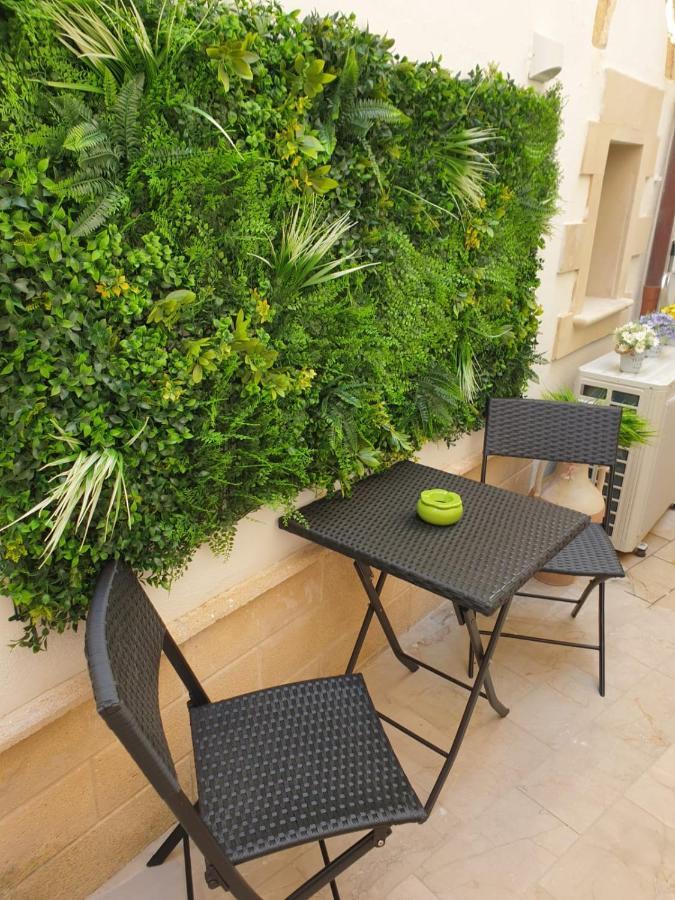 A Casa Di Frida Hotel Lecce Exterior photo